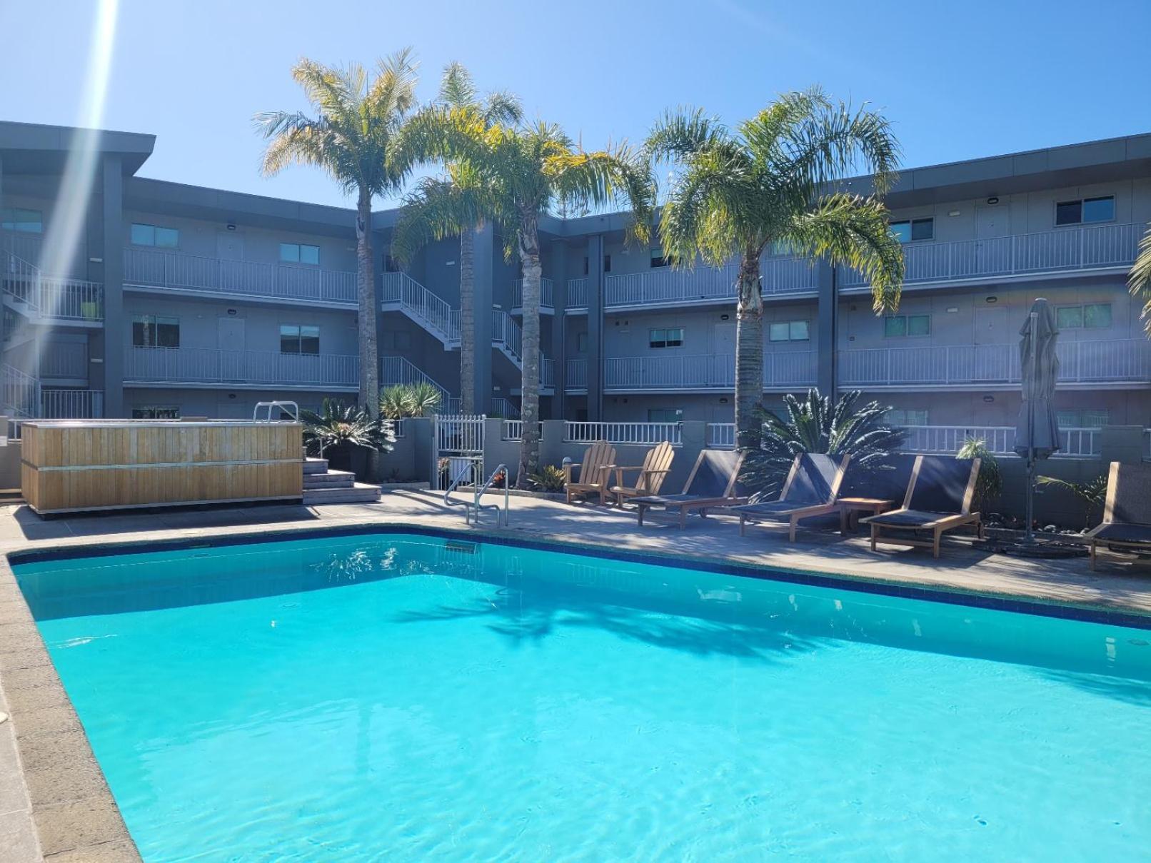 Marina Park Apartments フィティアンガ エクステリア 写真